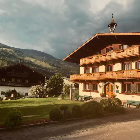 Апартаменты 5 Таксенбах